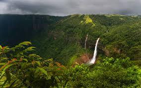 Nohkalikai Falls, India’s tallest plunge waterfall