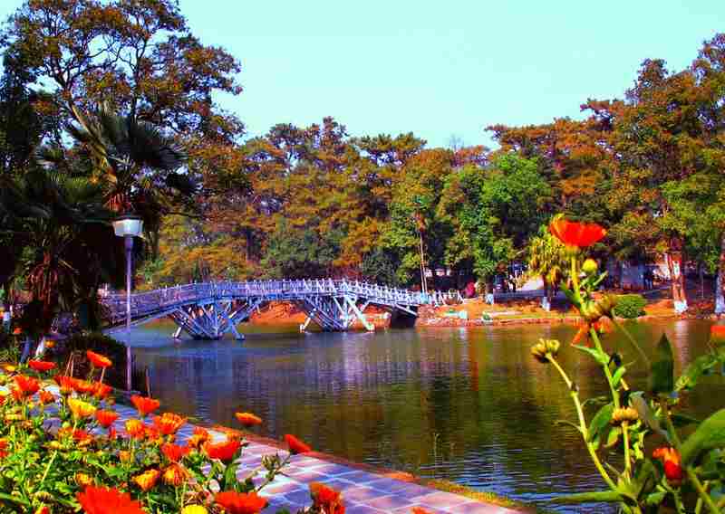 Ward’s Lake


                                
